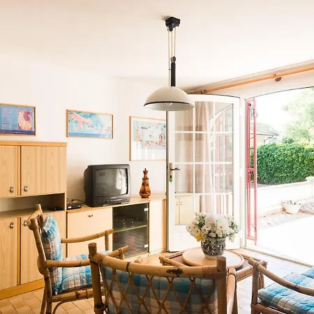 La Mattinata Apartment *